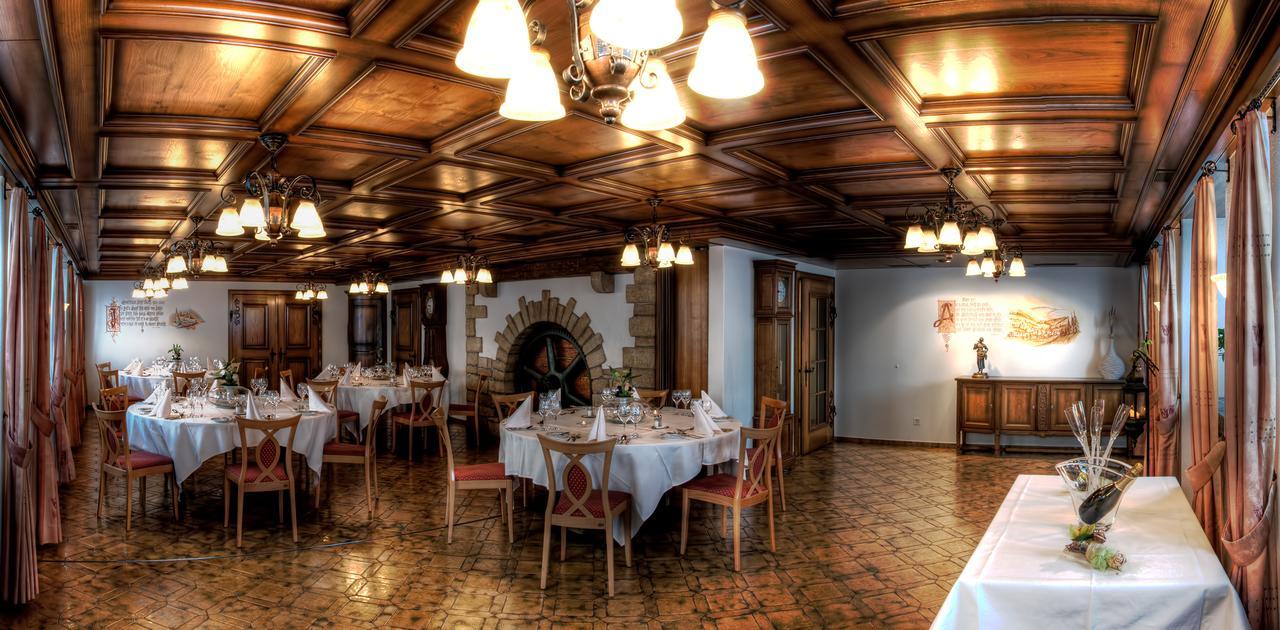 Hotel Kreuz Holderbank Ngoại thất bức ảnh