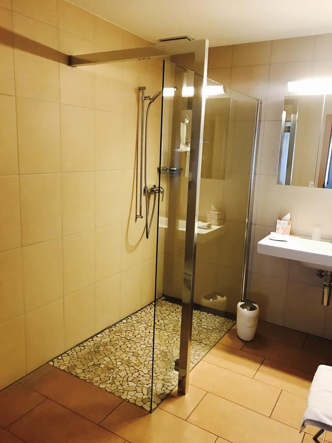 Hotel Kreuz Holderbank Ngoại thất bức ảnh