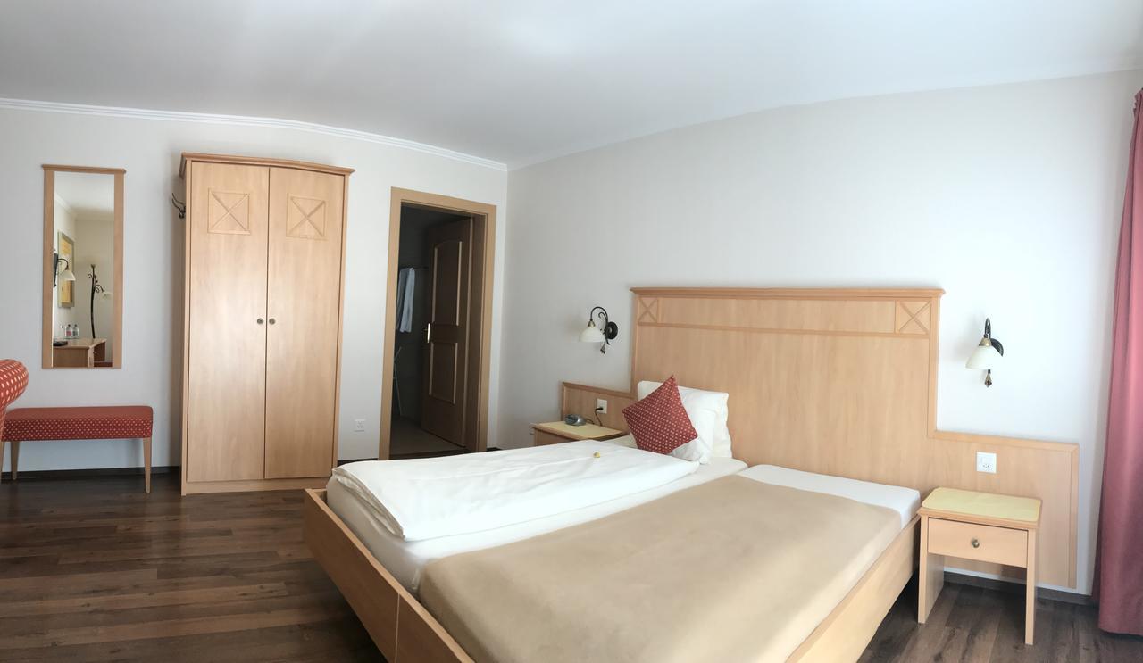 Hotel Kreuz Holderbank Ngoại thất bức ảnh